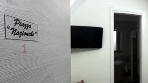 スタンダード シングルルーム | セーフティボックス (室内)、デスク、遮光カーテン、防音設備