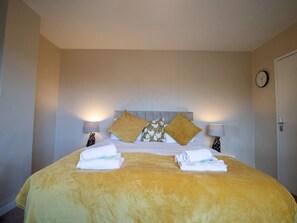 3 chambres, fer et planche Ă repasser, Wi-Fi gratuit, draps fournis