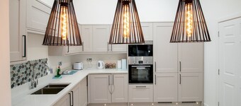 Pass the Keys | Modern Coastal Cottage