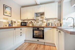Fridge, microwave, dishwasher, toaster