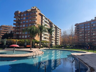 Mapocho Riverside - Premium 3BDR + Service Room in Vitacura