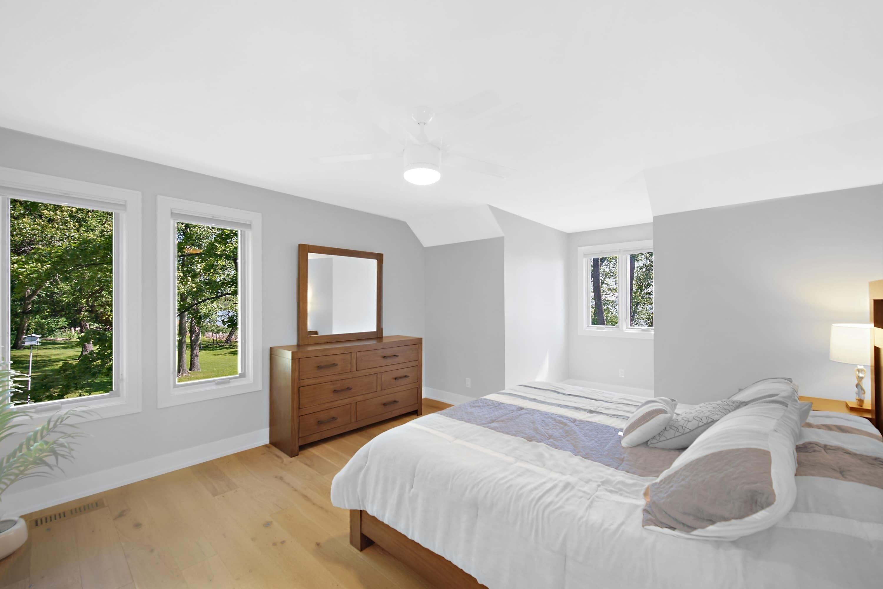 5 bedrooms, iron/ironing board, travel cot, WiFi