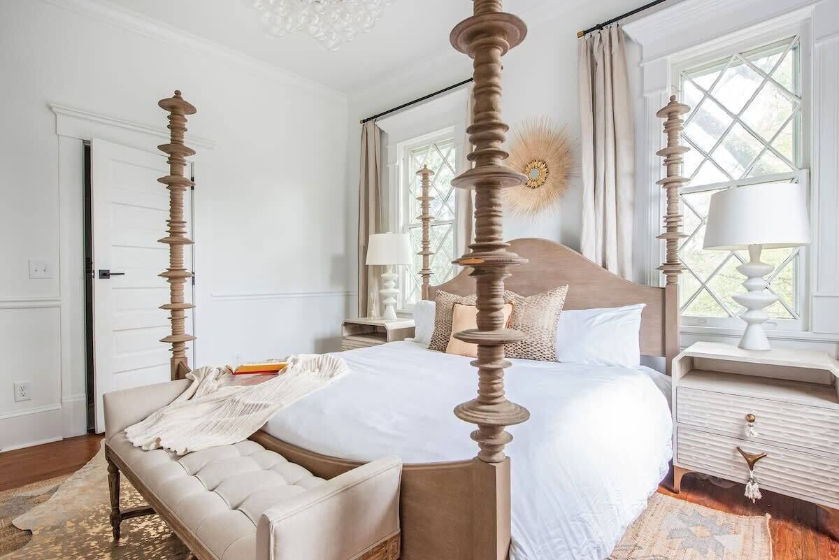 1 slaapkamer, een strijkplank/strijkijzer, wifi, beddengoed