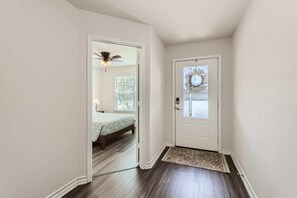 4 camere, ferro/asse da stiro, Wi-Fi, lenzuola