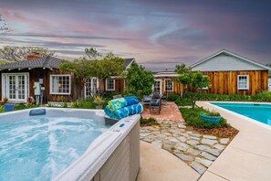 Pool - Charming La Jolla Shores Cottage (San Diego)