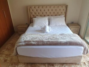 2 habitaciones y ropa de cama 