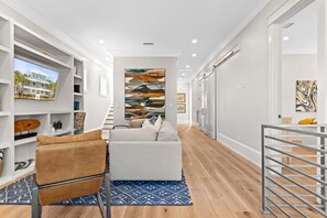 Smart TV, fireplace, table football, stereo