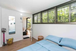 2 bedrooms
