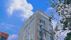 Unclassified image, 2 of 47, button - Nha Trang Crystal Hotel (Nha Trang)
