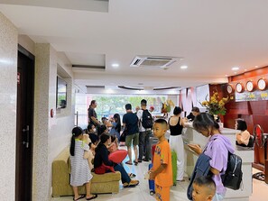 Reception - Nha Trang Crystal Hotel (Nha Trang)