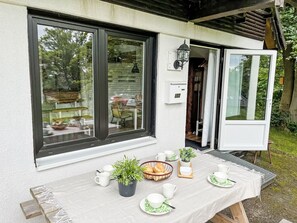 屋外ダイニングエリア