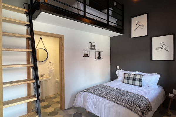 Basic Double Room | Free WiFi, bed sheets
