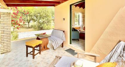 Renas Studio near Roda