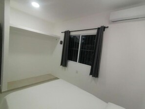 1 quarto, Wi-Fi de cortesia, roupa de cama