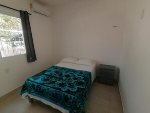 1 chambre, accès au Wi-Fi (inclus), literie fournie