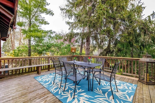 Detroit's Riverside Hideaway