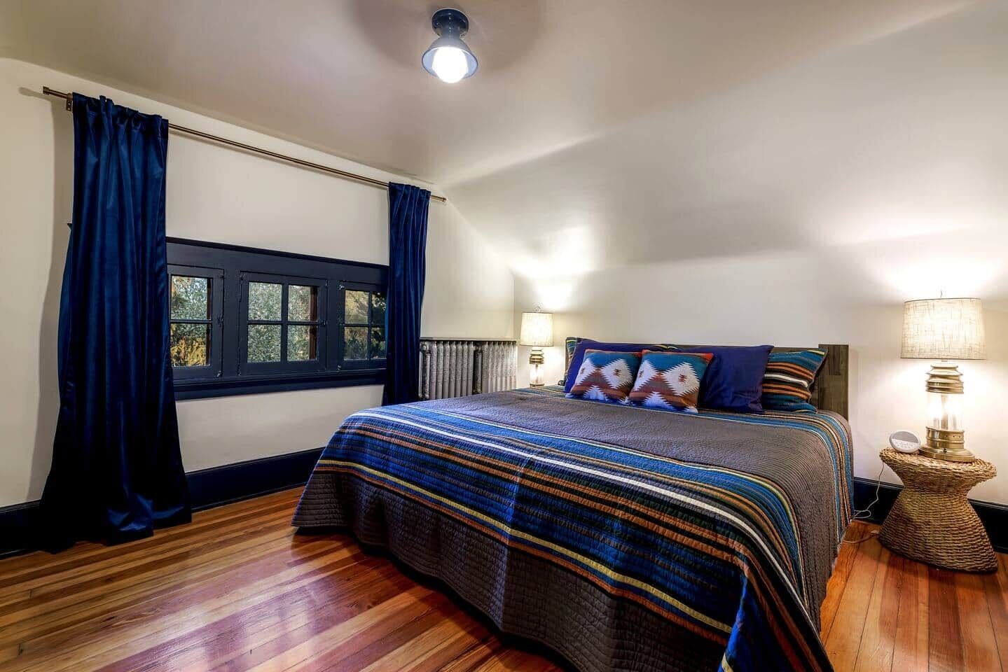 5 chambres, fer et planche à repasser, Wi-Fi gratuit, draps fournis