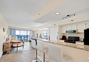 Fridge, microwave, oven, stovetop - OCEANS #1016 AVAILABLE JULY 4th Watch the FIREWORKS from the Cherry Grove Pier (North Myrtle Beach)