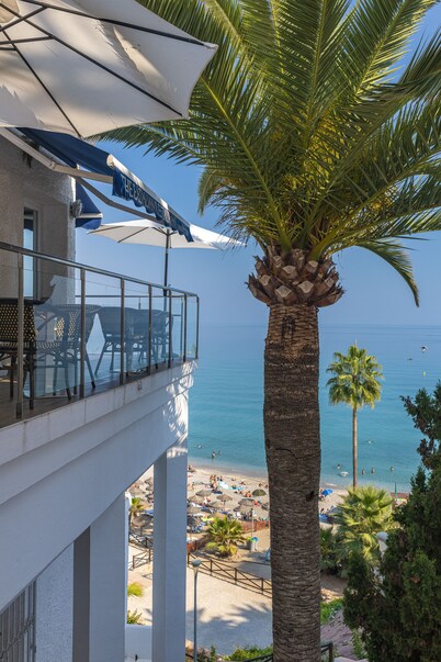 Amazing 2 Bedrooms Apartment Side sea View