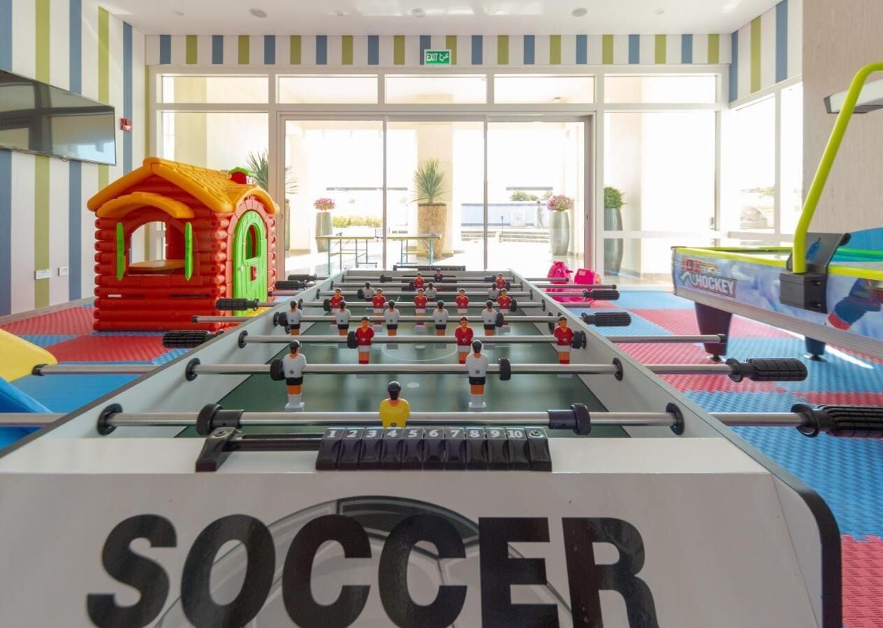 Área de juegos infantiles bajo techo
