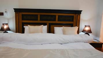 Deluxe Apartment | 1 bedroom, soundproofing, iron/ironing board, free WiFi