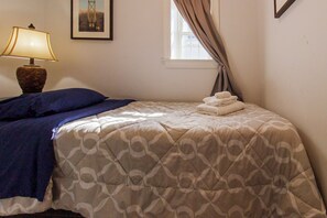 3 habitaciones, tabla de planchar con plancha y wifi gratis 