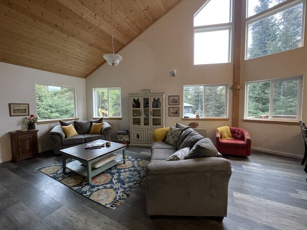 Smart TV, DVD player