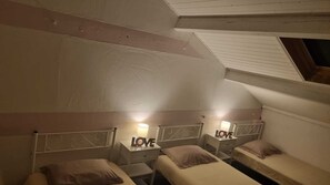 2 chambres, lit de bébé portatif, accès au Wi-Fi (inclus)