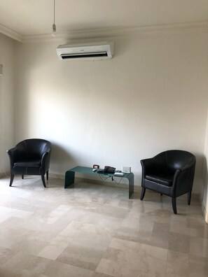 Interior - Nice Appartement in Center Beyrouth (Beirut)