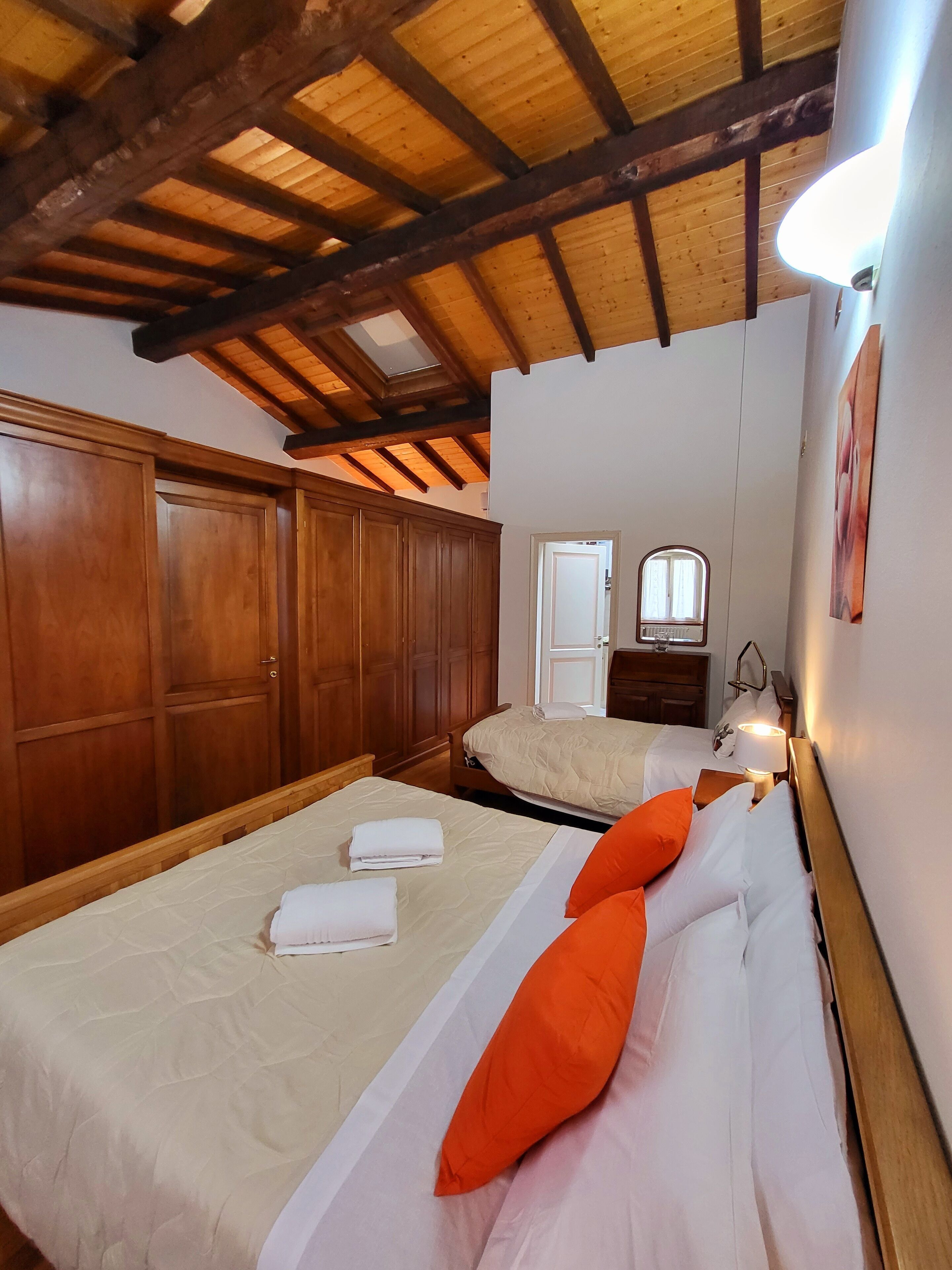Down comforters, in-room safe, laptop workspace, free WiFi