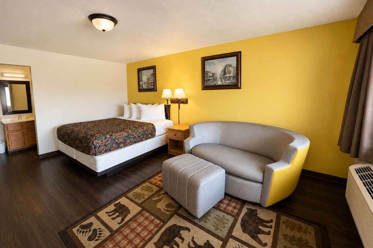 Design Single Room, Courtyard View