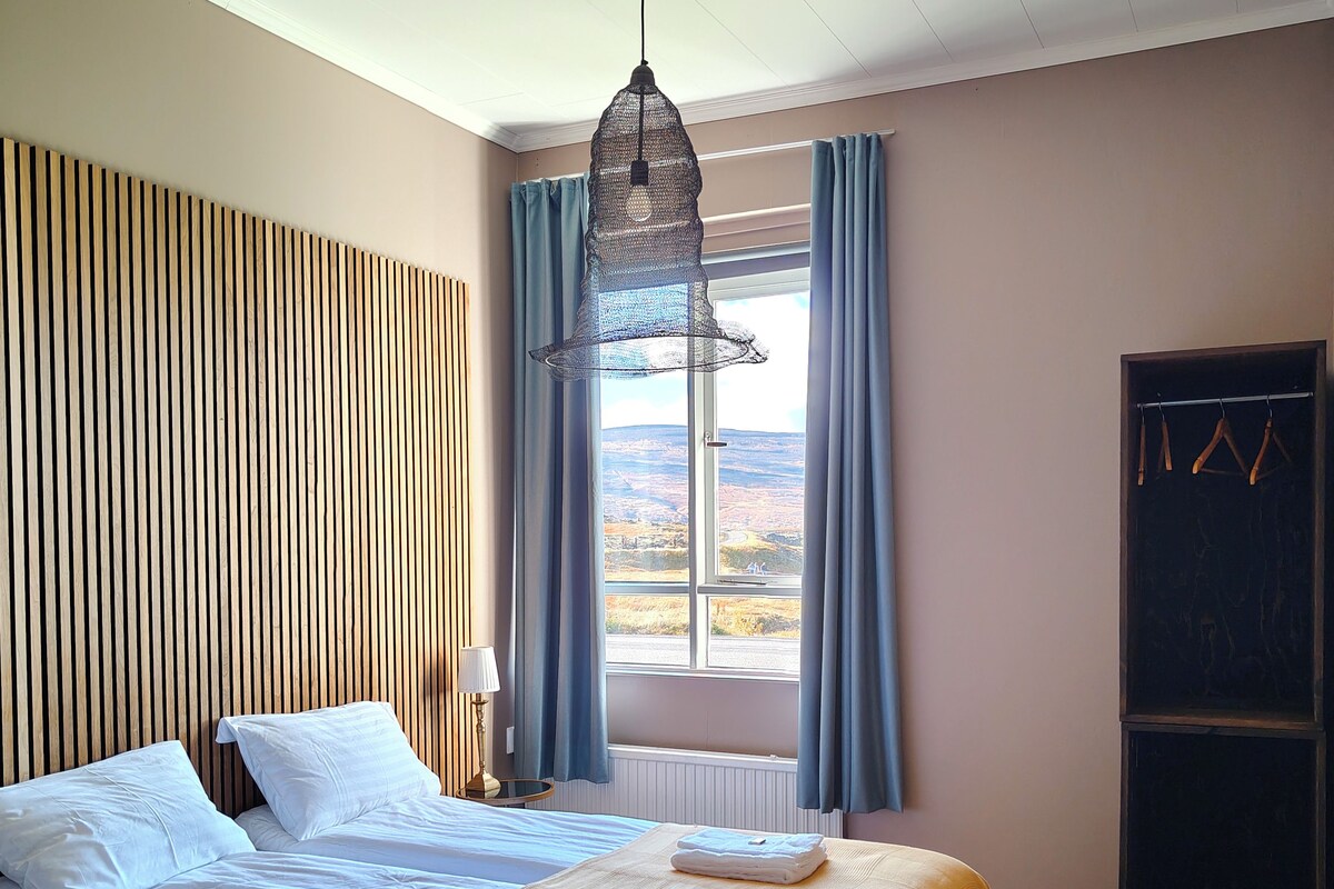 Standard Double Room | WiFi (free), bed sheets