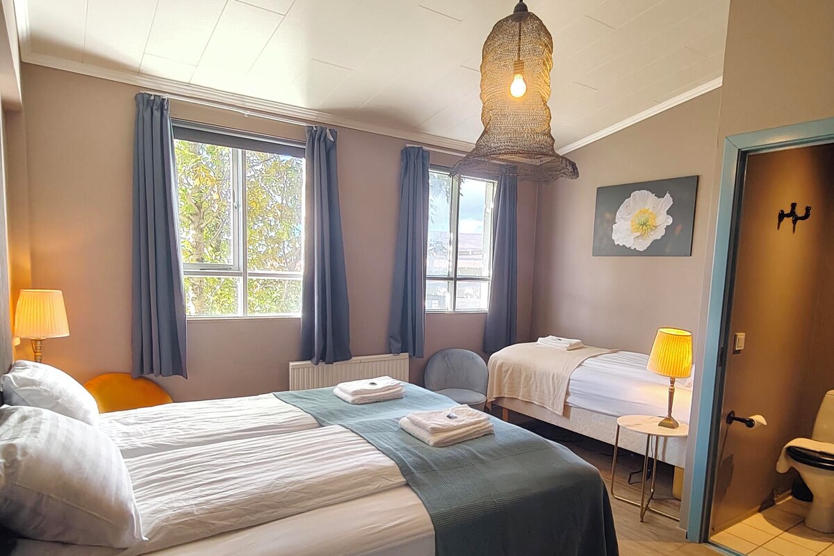 Family Triple Room | WiFi (free), bed sheets