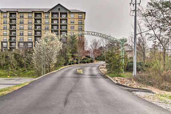 Experience the charm of Mountain View Condos, where modern living meets serene surroundings.