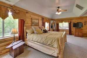14 bedrooms, iron/ironing board, travel cot, WiFi - Fraziers Bottom Cabin on 800 Acres of Land w/ Lake (Fraziers Bottom)