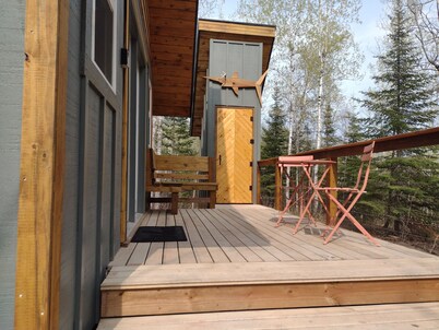 House of the Grouse -  Charming  River-side Cabin and Sauna! 