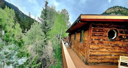 Friends Mountains cabin/Near I-70/River View/RAFTING/ATV ROUTES.