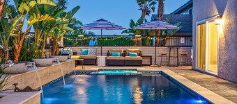 Luxury 6BR Villa with Pool & Spa