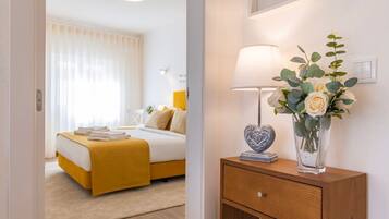 2 Schlafzimmer, Bügeleisen/Bügelbrett, kostenloses WLAN, Bettwäsche