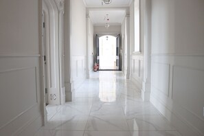 Interior - Vive Sea View Getaway (Hastings)