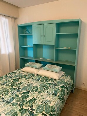 2 Schlafzimmer, Bügeleisen/Bügelbrett, WLAN, Bettwäsche