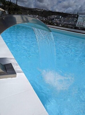 Pool - Beachfront studio apartment Puerto Rico (Canarias)