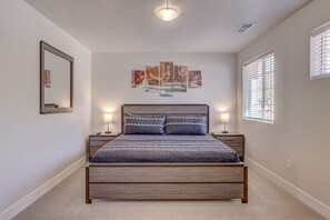 3 bedrooms, desk, iron/ironing board, travel cot