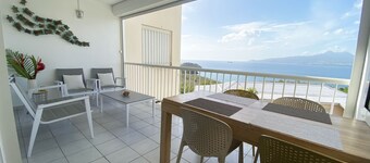 L'oiseau du Paradis, Charmant T2 Avec vue Imprenable