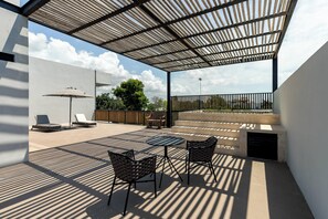 Outdoor dining - 3BR Penthouse Private Pool in Mudra (Tulum)