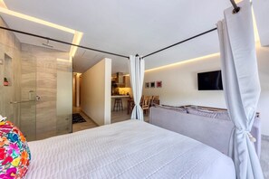1 Schlafzimmer, Schreibtisch, Bügeleisen/Bügelbrett, WLAN
