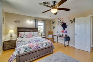 5 quartos, berço de viagem, Wi-Fi, roupa de cama