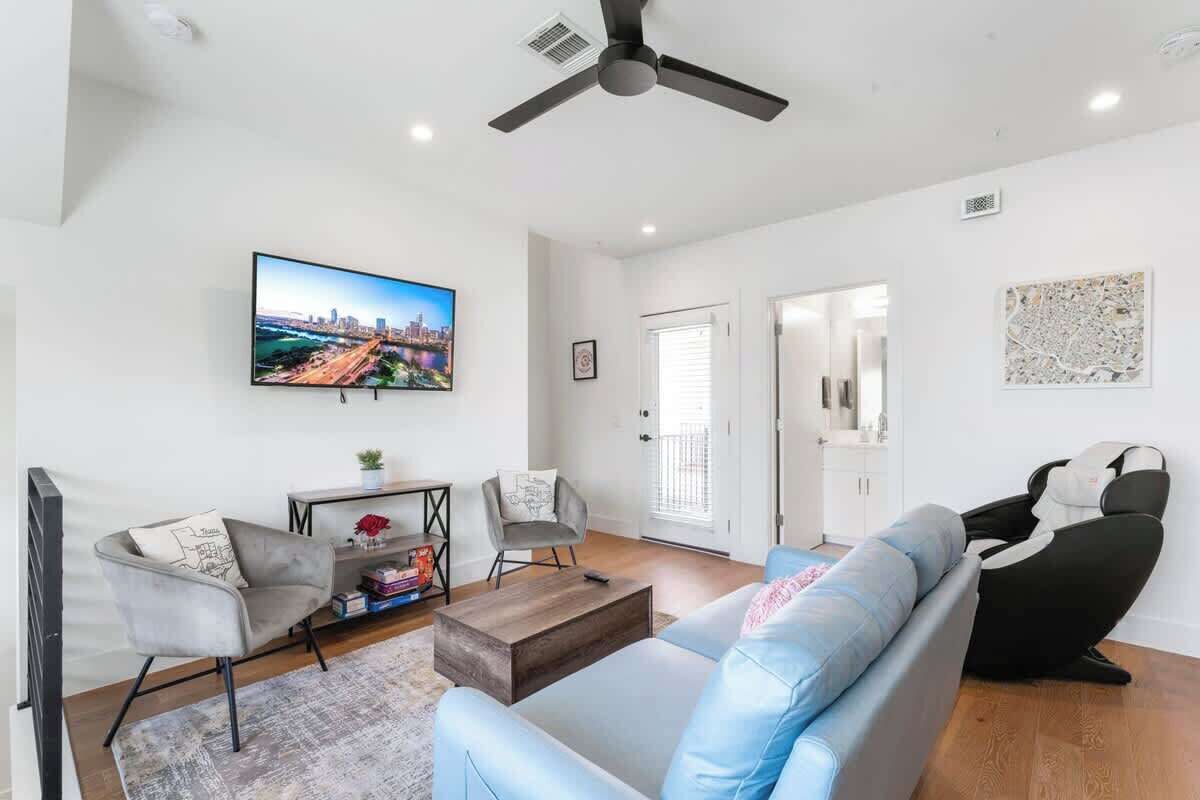 TV, Hulu, streaming services, offices