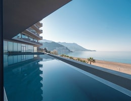 Piscina externa sazonal