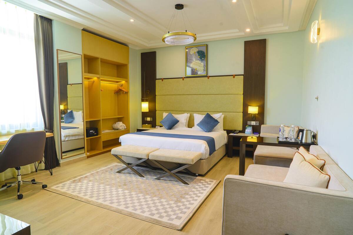 Coffres-forts dans les chambres, bureau, chambres insonorisées